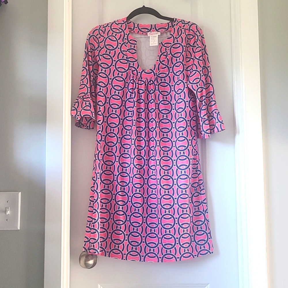 Top it Off Norah Dress Hot Pink Blue Circles So swanky! Size Small (4-6)